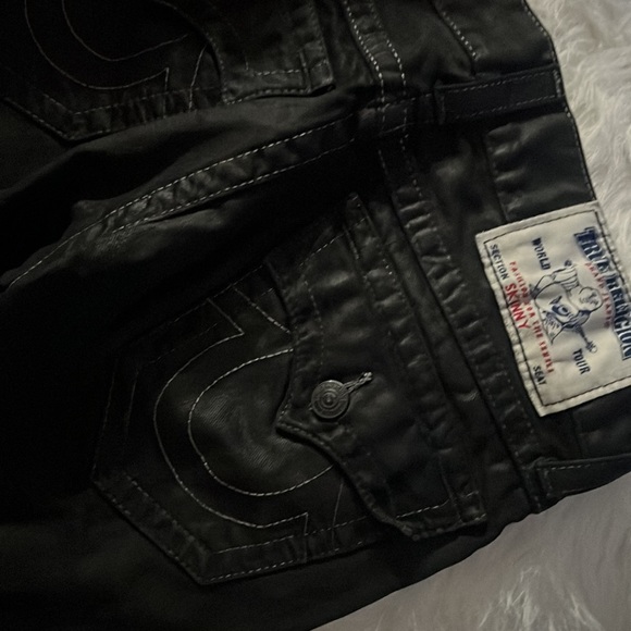 TRUE RELIGION JEANS!!!! - Picture 4 of 17